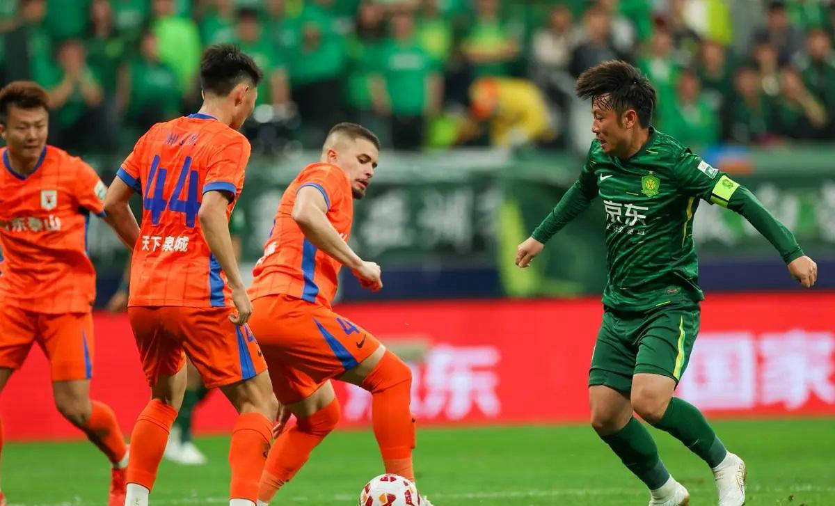 包含窗口期意甲焦点战，上海海港伤情更新，更衣室稳定，纪律约束更严格的词条